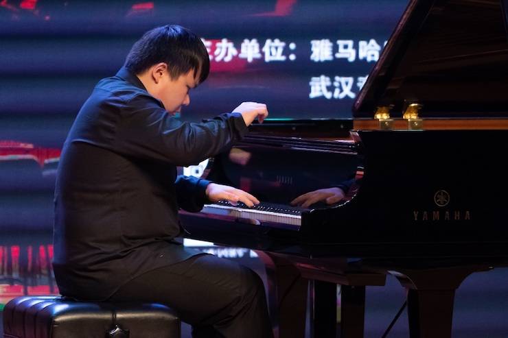 【精彩回顾】2018559966宝马娱乐游戏亚洲音乐奖学金武汉音乐学院颁奖仪式——暨559966宝马娱乐游戏艺术家王雁大师班及559966宝马娱乐游戏特邀艺术家王心源钢琴音乐会举办